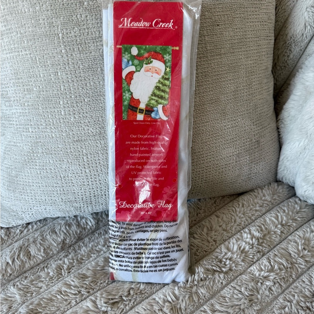Santa Holiday Flag - Red and White